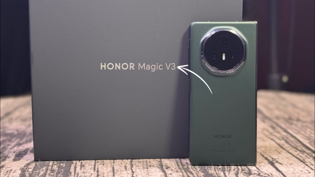 HONOR Magic V3